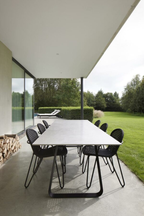 Table Curve – Image 3