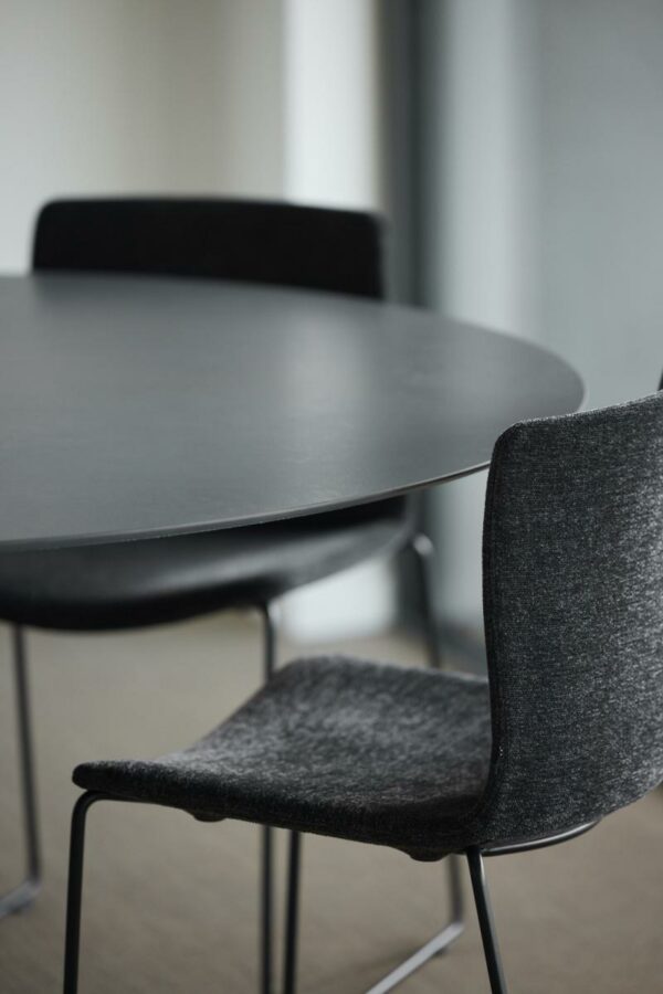Chaise Curve – Image 2