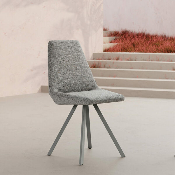 Chaise Oru
